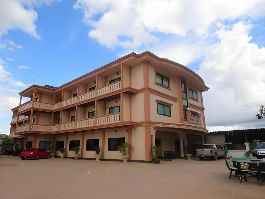 Chaleunehoung Hotel Vientiane Exterior foto